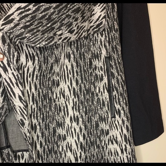 Lane Bryant plus size black white winter fall jacket cozy coat SZ 26/28 - Picture 10 of 14